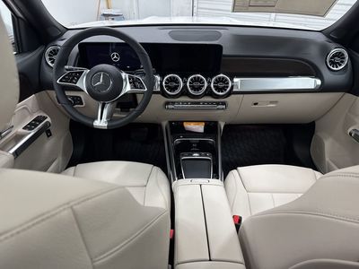 2026 Mercedes-Benz GLB — photo 22 view