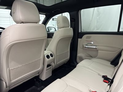 2026 Mercedes-Benz GLB — photo 18 view