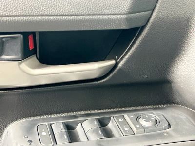 2026 Toyota Tacoma 4WD — photo 14 view