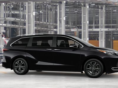2026 Toyota Sienna - Photo 13
