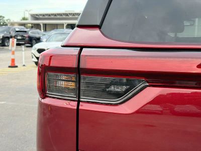 2026 Subaru Outback — photo 10 view