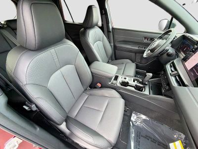 2026 Subaru Outback — photo 14 view