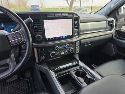 2024 Ford Super Duty F-250 SRW — photo 13 view