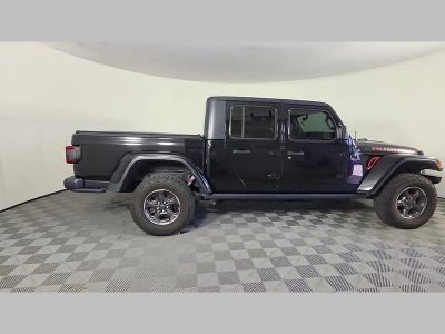 2020 Jeep Gladiator — photo 34 view