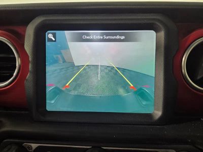 2020 Jeep Gladiator — photo 12 view