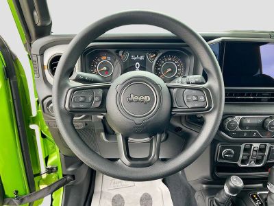 2026 Jeep Wrangler — photo 11 view