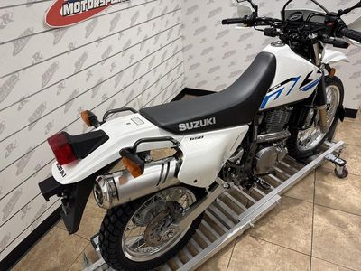2026 Suzuki DR650S - Photo 11
