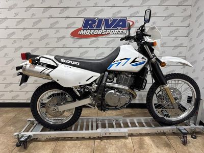 2026 Suzuki DR650S - Photo 2