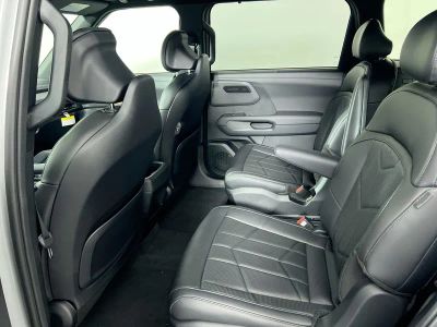 2027 Kia Telluride — photo 24 view