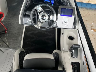 2026 Barletta Lusso L25UEA - Photo 6