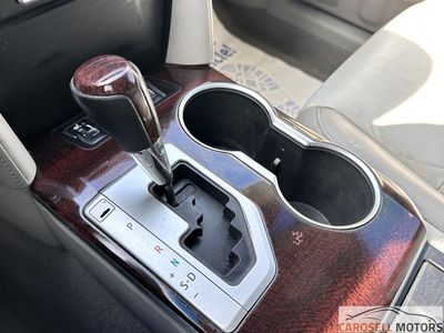 2014 Toyota Camry - Photo 26