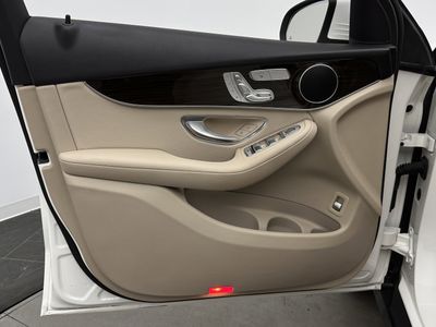 2021 Mercedes-Benz GLC - Photo 11