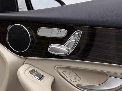 2021 Mercedes-Benz GLC - Photo 30
