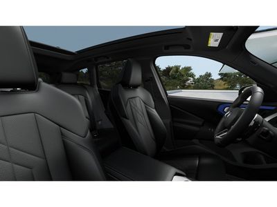 2026 BMW X3 — photo 9 view