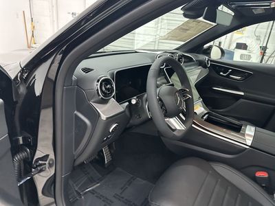 2026 Mercedes-Benz GLC — photo 9 view
