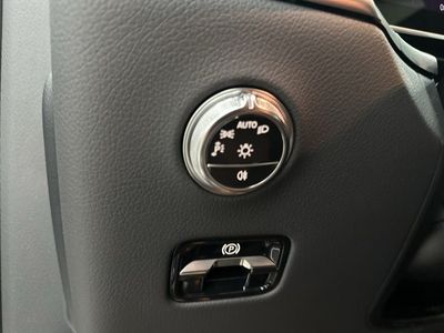 2026 Mercedes-Benz GLC — photo 18 view
