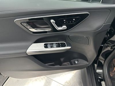 2026 Mercedes-Benz GLC — photo 44 view