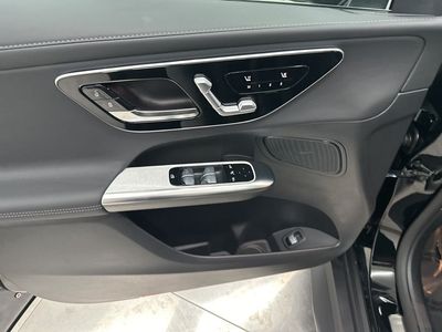 2026 Mercedes-Benz GLC — photo 11 view