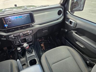 2024 Jeep Gladiator - Photo 33