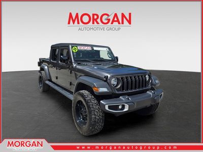 2024 Jeep Gladiator - Photo 1
