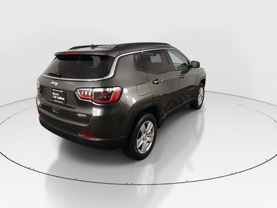 2022 Jeep Compass - Photo 7