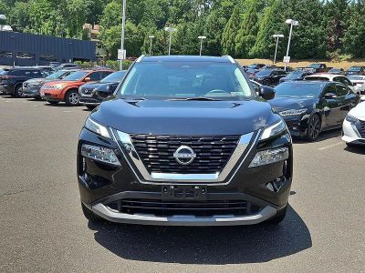 2023 Nissan Rogue — side profile view