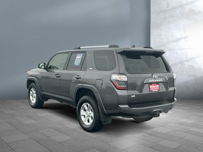 2019 Toyota 4Runner - Photo 4