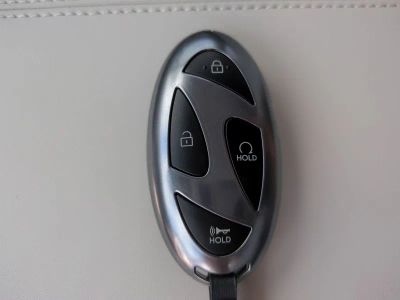 2026 Hyundai SANTA FE HYBRID — photo 35 view