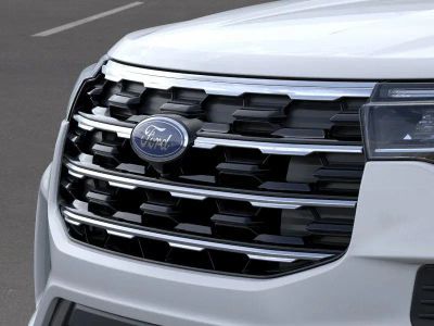 2026 Ford Explorer — photo 17 view