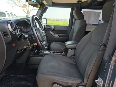 2016 Jeep Wrangler - Photo 9