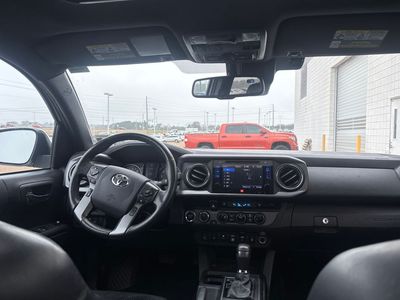 2018 Toyota Tacoma - Photo 26