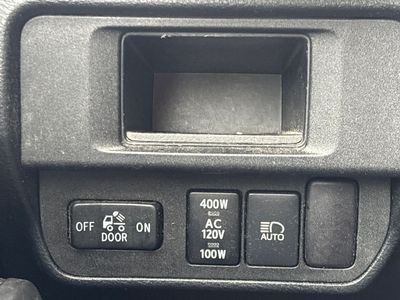 2018 Toyota Tacoma - Photo 22
