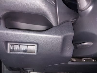 2024 Toyota RAV4 - Photo 13
