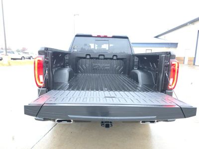 2026 GMC Sierra 1500 — photo 10 view