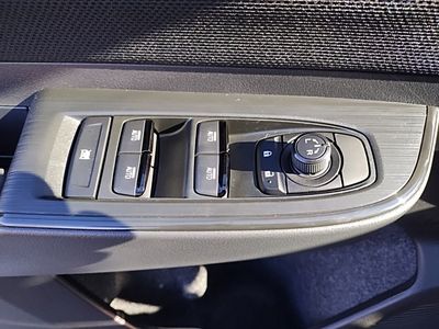 2026 Subaru Outback — photo 16 view