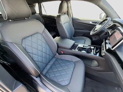 2026 Volkswagen Atlas Cross Sport — photo 15 view