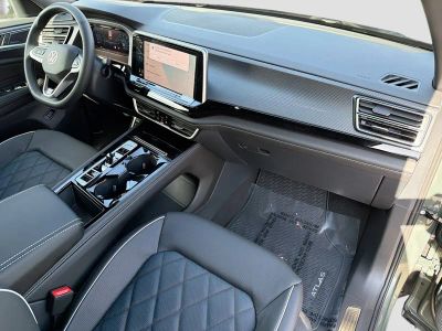 2026 Volkswagen Atlas Cross Sport — photo 14 view