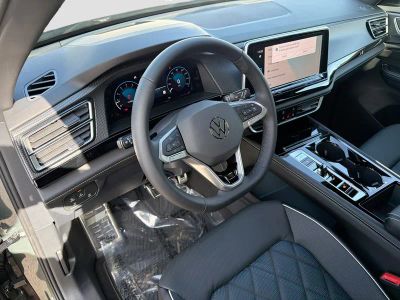 2026 Volkswagen Atlas Cross Sport — photo 26 view