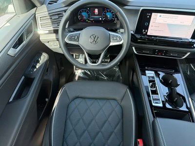2026 Volkswagen Atlas Cross Sport — photo 17 view