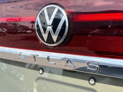 2026 Volkswagen Atlas Cross Sport — photo 11 view