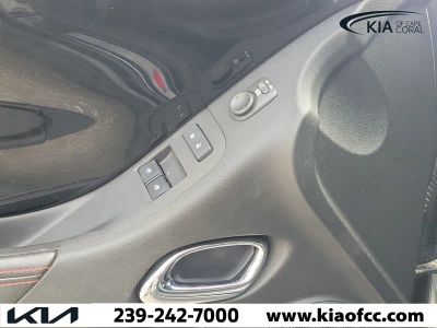 2012 Chevrolet Camaro — photo 21 view