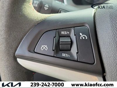 2012 Chevrolet Camaro — photo 17 view