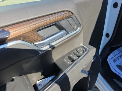 2026 Chevrolet Silverado 1500 — photo 20 view