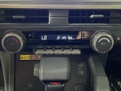 2025 Toyota 4Runner i-FORCE MAX Hybrid — photo 23 view