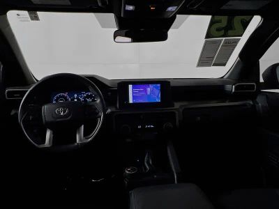 2025 Toyota 4Runner i-FORCE MAX Hybrid — photo 27 view