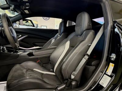 2024 Chevrolet Camaro — photo 9 view