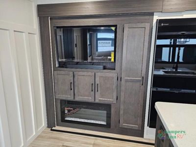 2027 Venture RV SportTrek Touring Edition - Photo 41