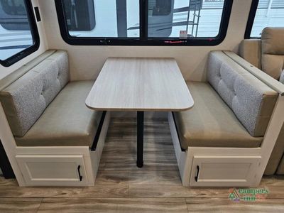 2027 Venture RV SportTrek Touring Edition - Photo 34