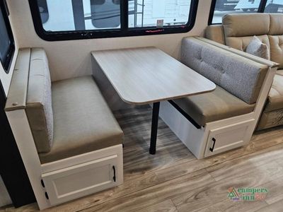 2027 Venture RV SportTrek Touring Edition - Photo 35