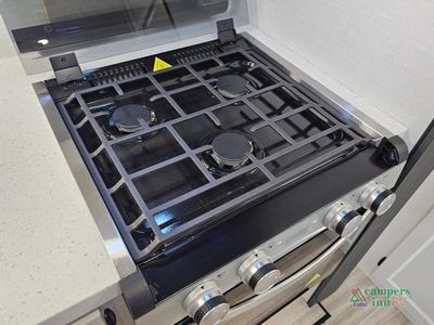 2027 Venture RV SportTrek Touring Edition - Photo 19